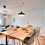 Apartmán Lexapartments Wasen Toplage 75-96qm