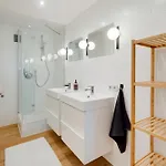 Lexapartments Wasen Toplage 75-96qm * シュトゥットガルト