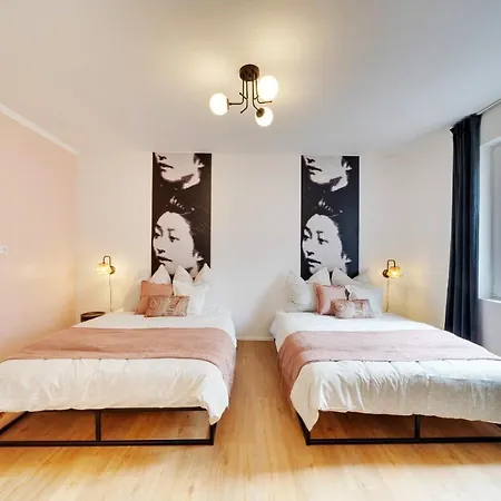 Daire Lexapartments Wasen Toplage 75-96qm Stuttgart